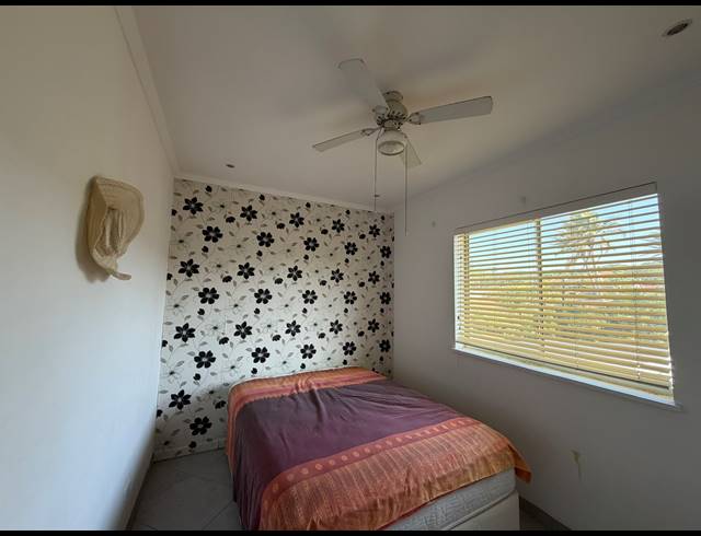 2 BEDROOM FLAT FOR SALE IN SCOTTBURGH CENTRAL